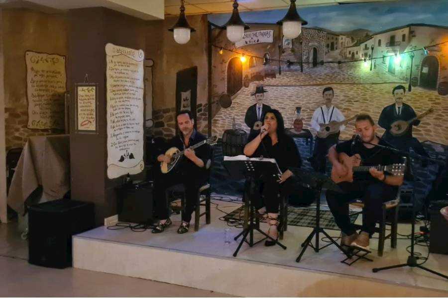 Larnaka marathon live Greek music event